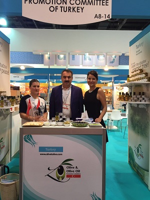 Dubai Gulfood 2016’da, ZZTK, Kuru Meyve, Fındık, Unlu Mamuller, Şekerli Mamuller, Makarna Bulgur ve Kanatlı tanıtım grupları, ortak “Turkey” standında tanıtım yaptı. 