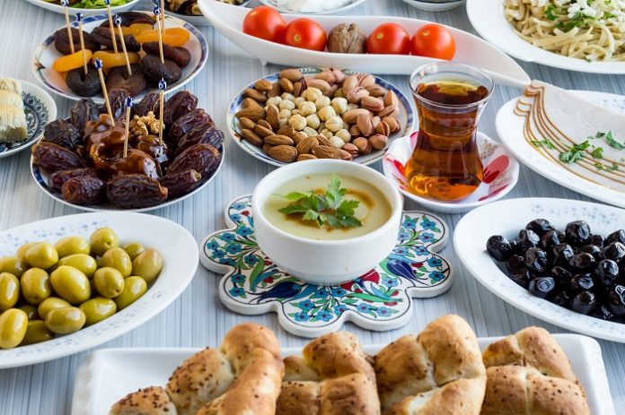 Ramazan’da 6 sağlıklı beslenme önerisi