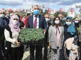 Adana'da çiftçiye 2,4 milyon fide desteği