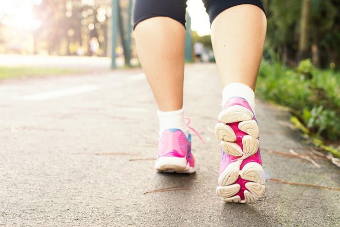 Tempolu yürüyüş koronadan ölüm riskini 4 kat azaltıyor